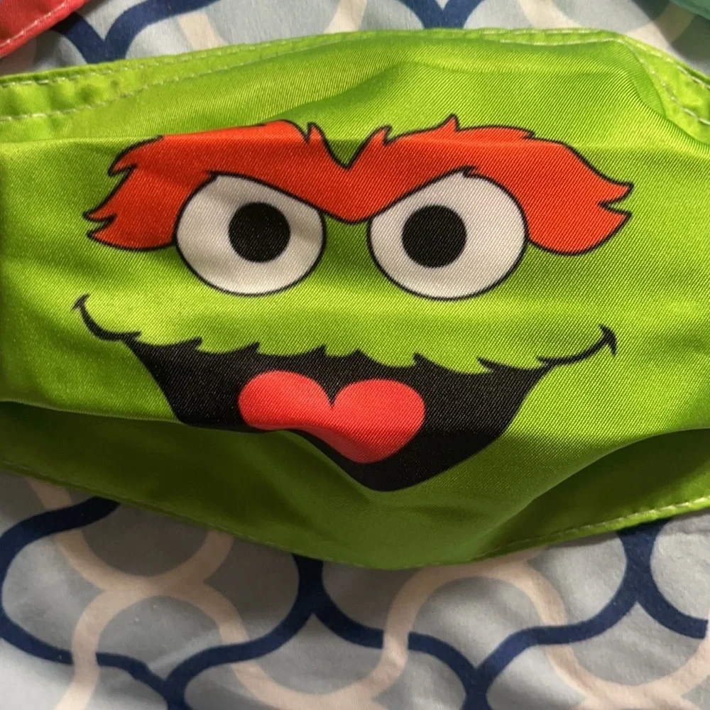 New set/3 Sesame Street face masks